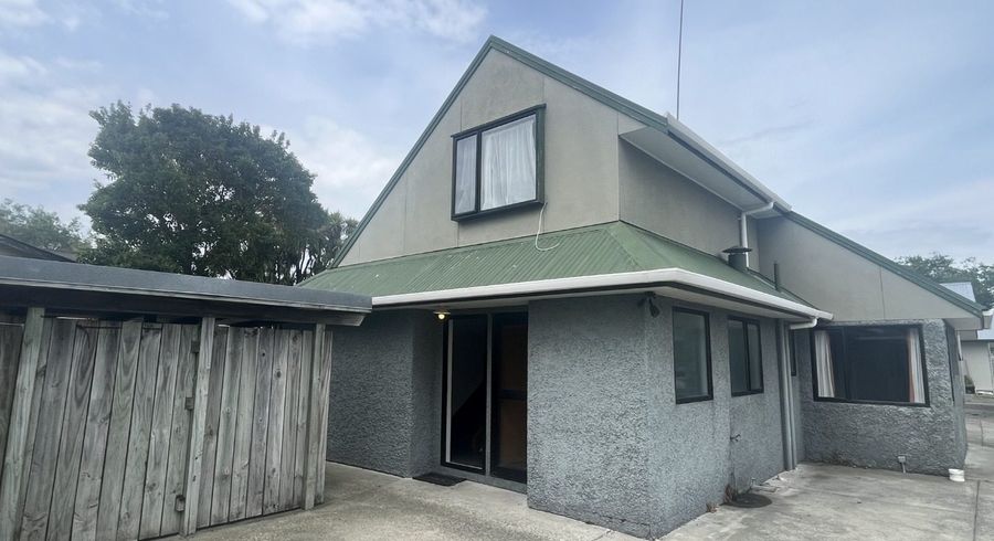  at 2/496 Ferguson Street, Hokowhitu, Palmerston North, Manawatu / Whanganui