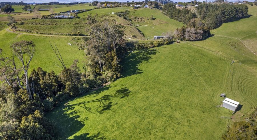  at 114 Ackworth Road, Lepperton, New Plymouth, Taranaki