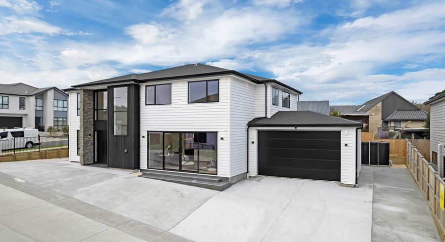  at 2A Matatahi Road, Flat Bush, Manukau City, Auckland