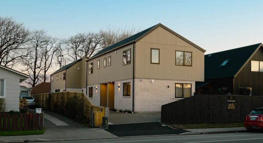  at 2/26 Warrington Street, St. Albans, Christchurch City, Canterbury