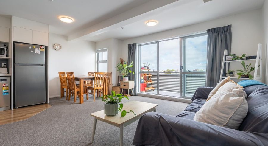  at 18/280 Bealey Avenue, Christchurch Central, Christchurch