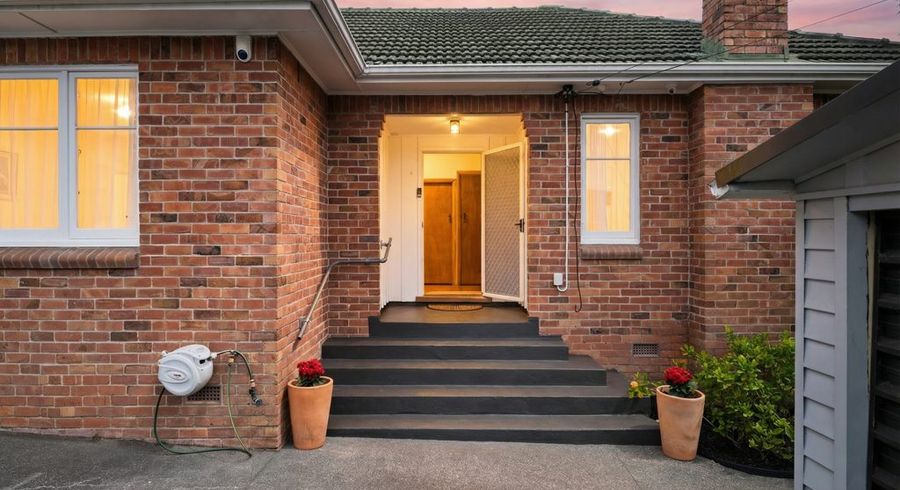  at 19 Captain Scott Road, Glen Eden, Waitakere City, Auckland