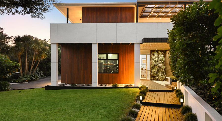  at 22 Gilbass Avenue, Hamilton Lake, Hamilton, Waikato