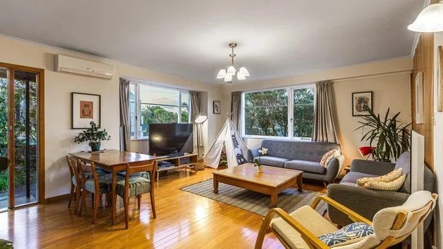  at 20 Woodvale Road, Glen Eden, Waitakere City, Auckland