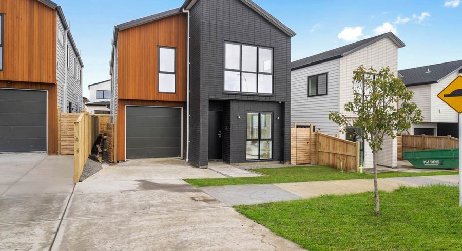  at 25  Cyperus Street, Flat Bush, Manukau City, Auckland