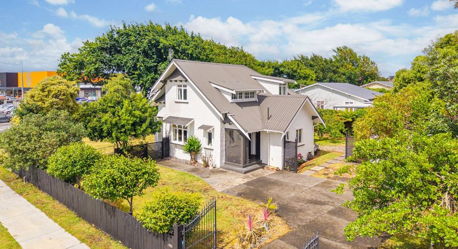  at 222 Guyton Street, Whanganui Central, Whanganui, Manawatu / Whanganui