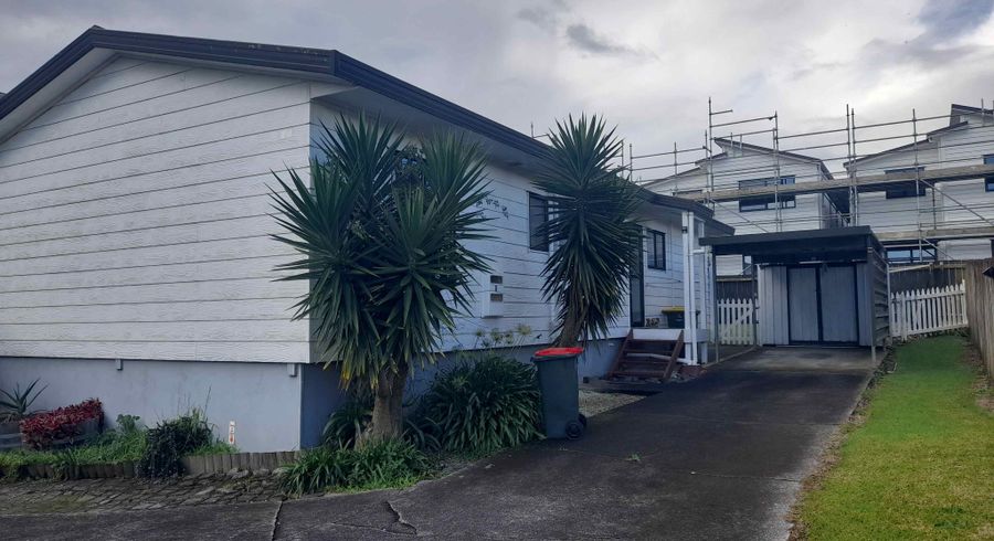  at 29a De Quincey Terrace, Highland Park, Manukau City, Auckland