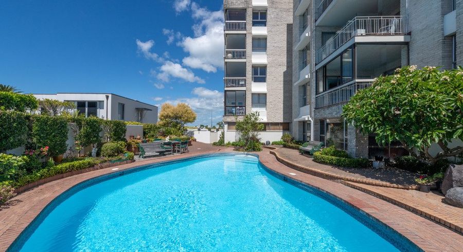  at 4A/6 The Promenade, Takapuna, North Shore City, Auckland