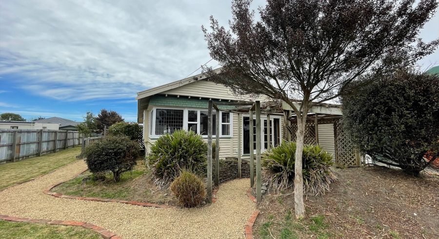  at 2 Chaucer Street, Sydenham, Christchurch