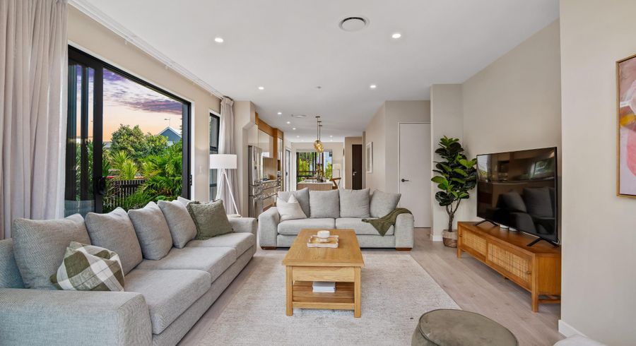 at 64 Glidepath Road, Hobsonville, Waitakere City, Auckland