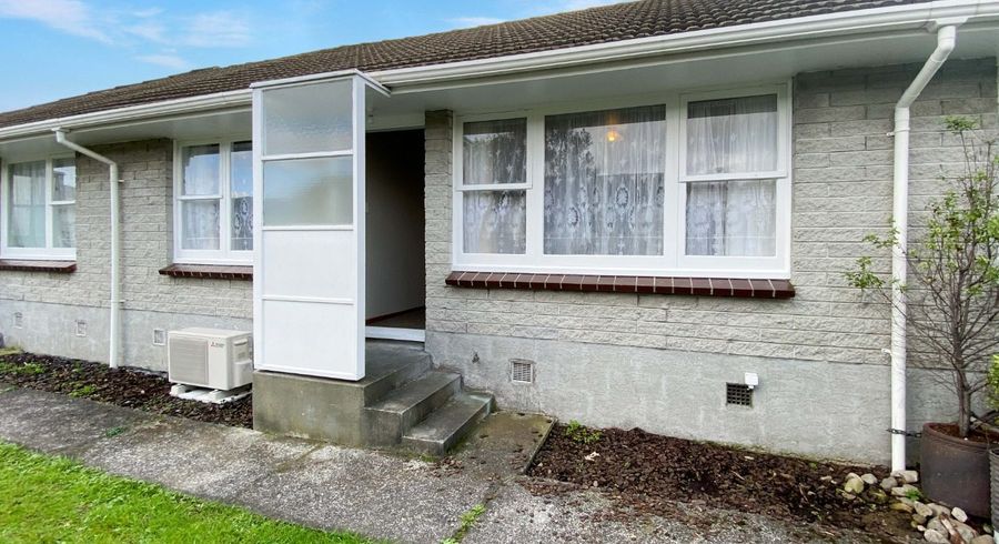  at 2/3a Camp Street, Trentham, Upper Hutt, Wellington