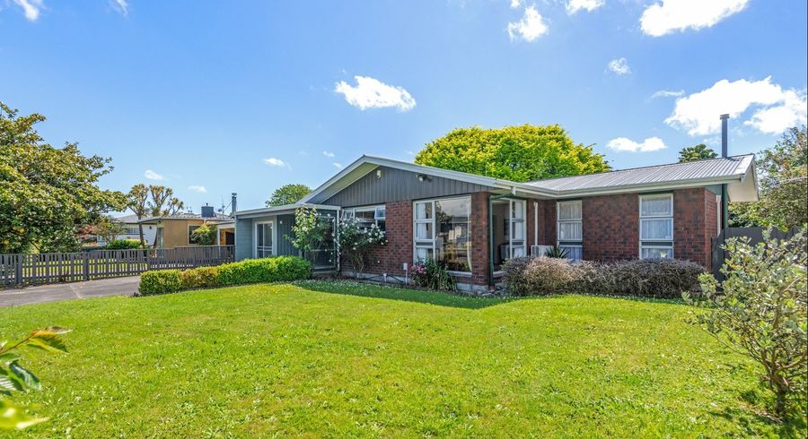  at 31 Somerset Crescent, Highbury, Palmerston North