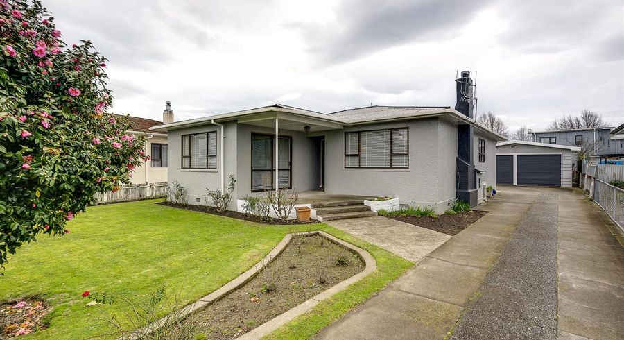  at 1204 Norfolk Crescent, Mayfair, Hastings