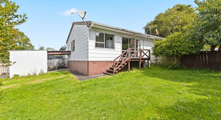  at 2/60 Moncrieff Avenue, Clendon Park, Auckland