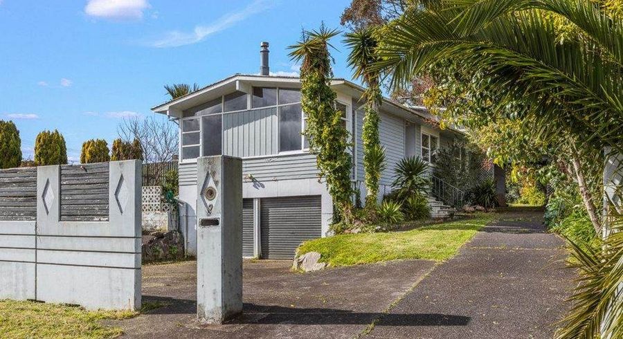  at 2 Coburg Street, Henderson, Waitakere City, Auckland