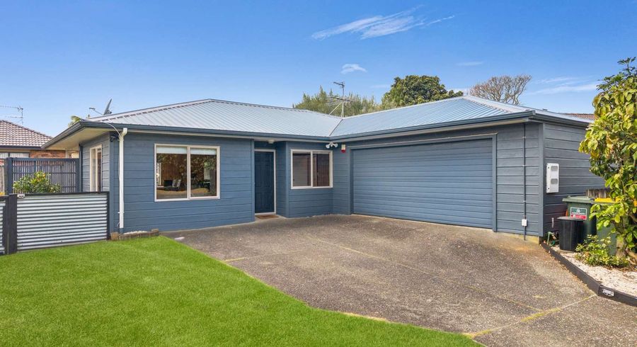  at 7 Four Oaks Place, Pukekohe, Franklin, Auckland