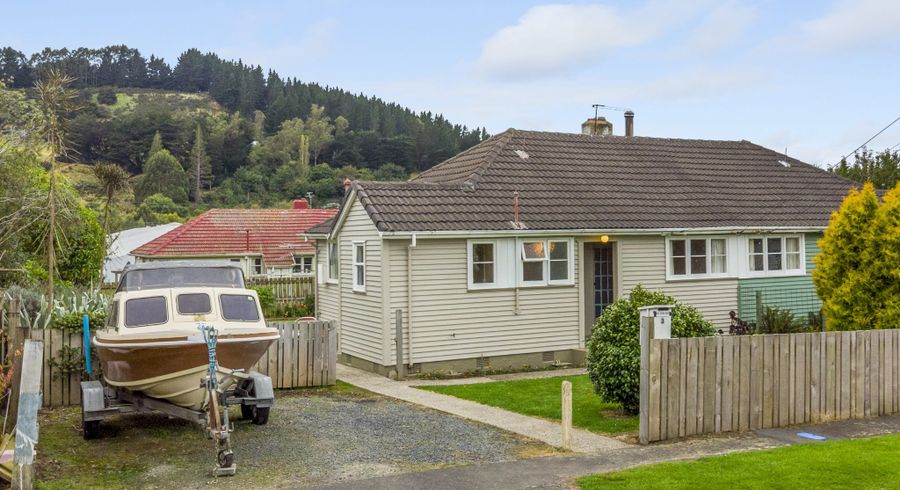  at 3 Freyberg Avenue, Sawyers Bay, Dunedin, Otago