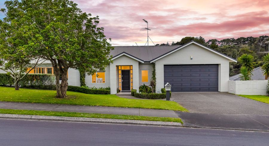  at 2 Widdison Place, Albany, North Shore City, Auckland