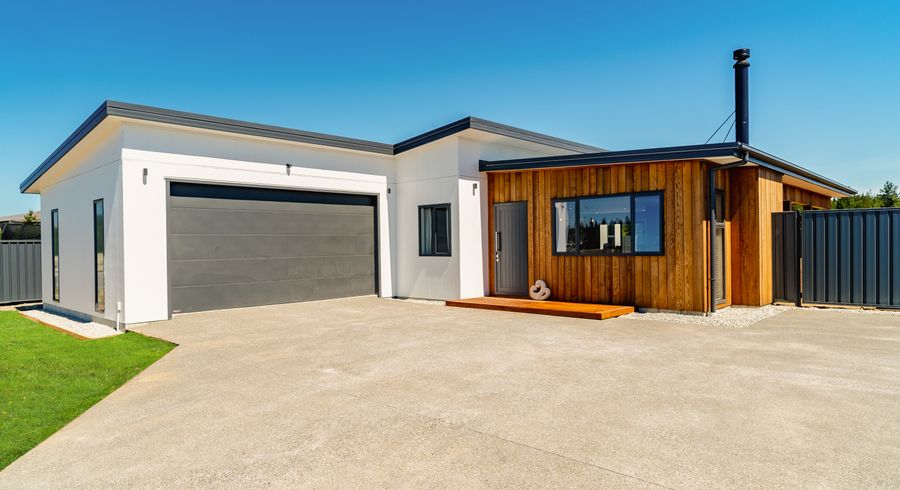  at 2 Canal Place, Twizel