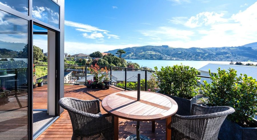  at 82 Mission Cove, Company Bay, Dunedin