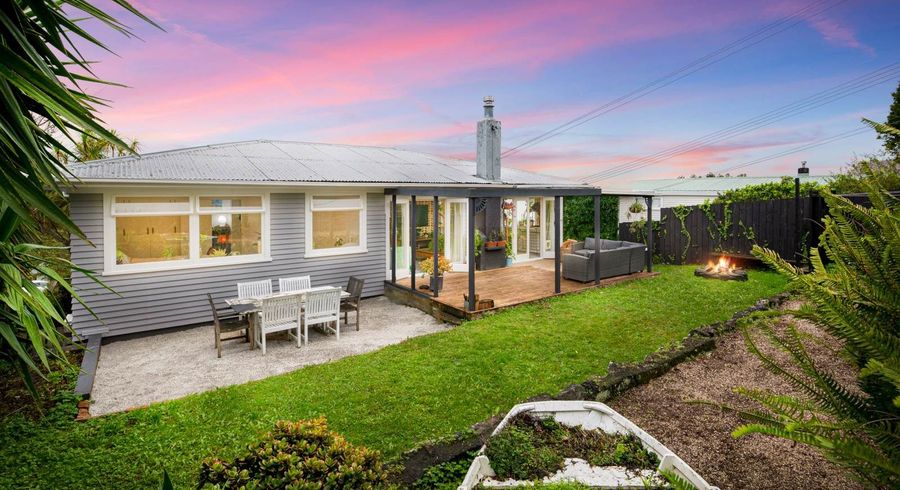 at 1/17 Park Road, Glenfield, North Shore City, Auckland