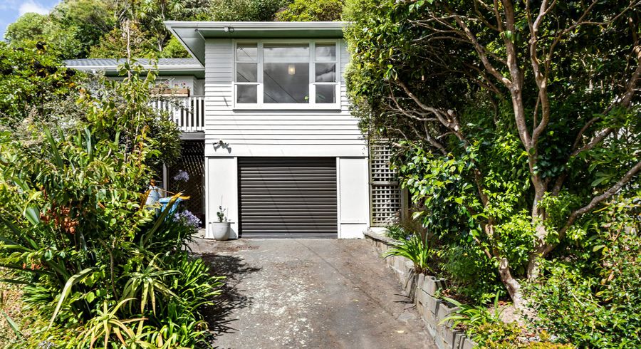  at 11 Wrights Hill Road, Karori, Wellington