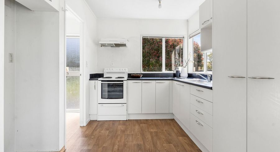  at 73 Chichester Drive, Rosehill, Papakura