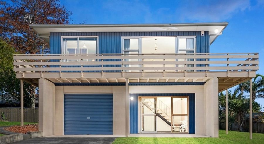  at 42 Miltonia Ave, Te Atatu South, Waitakere City, Auckland