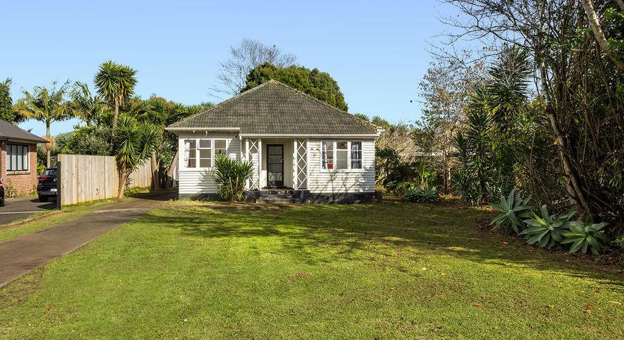  at 9 Harwood Street, Sandringham, Auckland City, Auckland