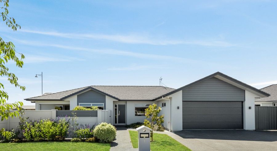  at 1 Benmore Place, Poraiti, Napier
