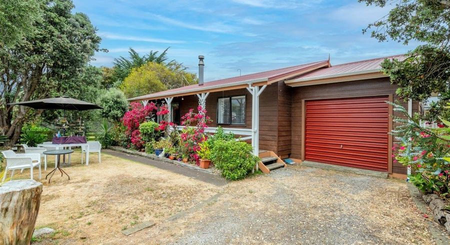  at 30B Rangihiroa Street, Waikanae Beach, Waikanae