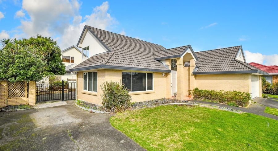  at 1/132 Millhouse Drive, Northpark, Manukau City, Auckland