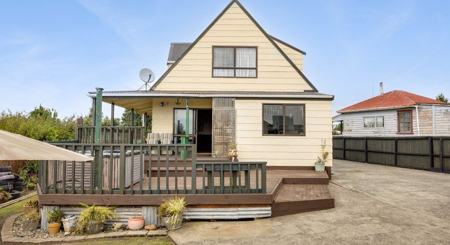  at 12 Puriri Avenue, Kaiaua, Franklin, Auckland