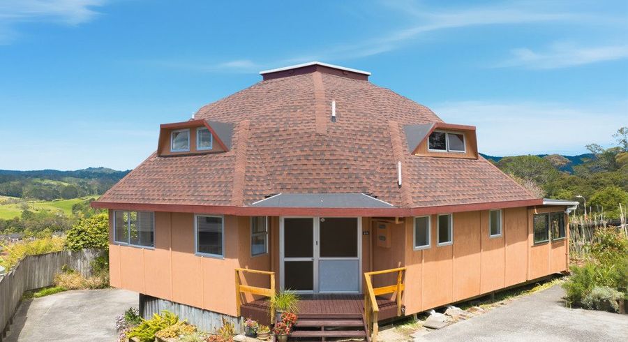  at 272 Sturges Road, Henderson, Waitakere City, Auckland