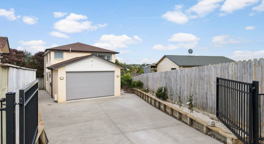  at 50A Lewisham Street, Highland Park, Auckland