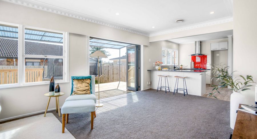  at 1/273 Massey Road, Mangere East, Manukau City, Auckland