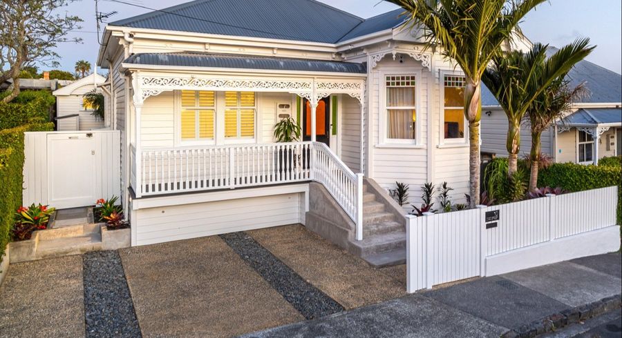  at 10 John Street, Ponsonby, Auckland