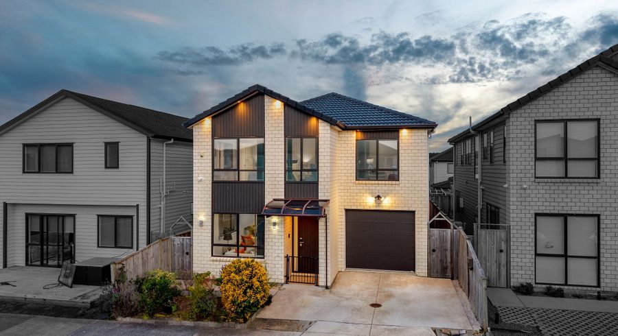  at 15 Raumaota Road, Flat Bush, Manukau City, Auckland