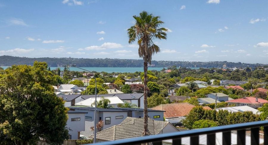  at 303/2 Miller Street, Point Chevalier, Auckland City, Auckland