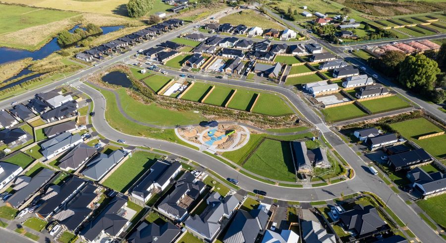  at 21 Paradise Way, Halswell, Christchurch City, Canterbury