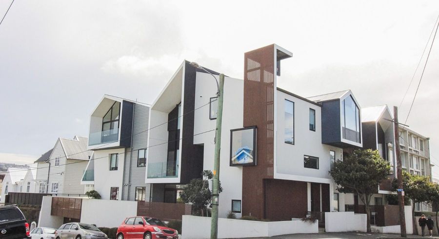  at 2/76 Brougham St (Zavos Cnr), Mount Victoria, Wellington, Wellington