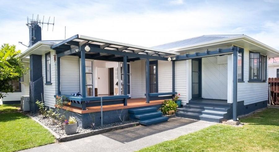  at 27 Magdalen Crescent, Pirimai, Napier, Hawke's Bay