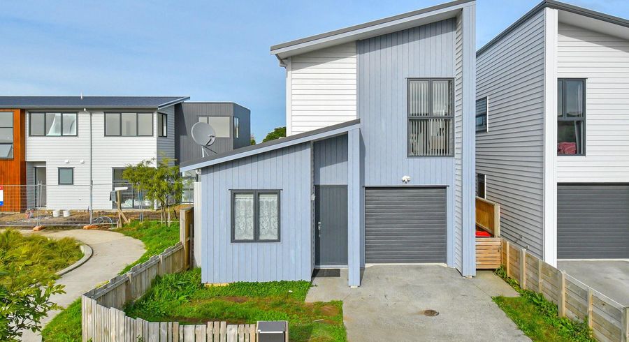  at 37 Tapuwae Way, Mangere Bridge, Auckland