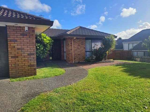  at 10 Orangewood Drive, Northpark, Manukau City, Auckland