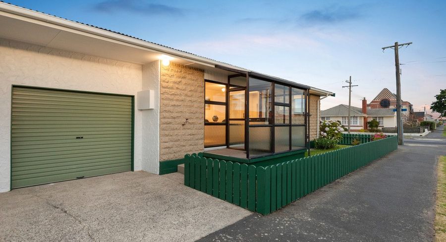  at 10 Bellona Street, Saint Kilda, Dunedin, Otago