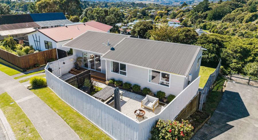  at 11 Parkinson Close, Whitby, Porirua, Wellington