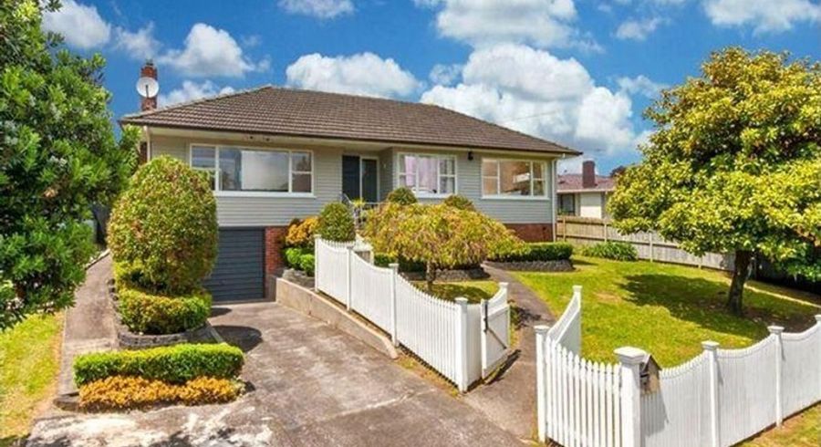  at 7 Angelo Avenue, Howick, Manukau City, Auckland