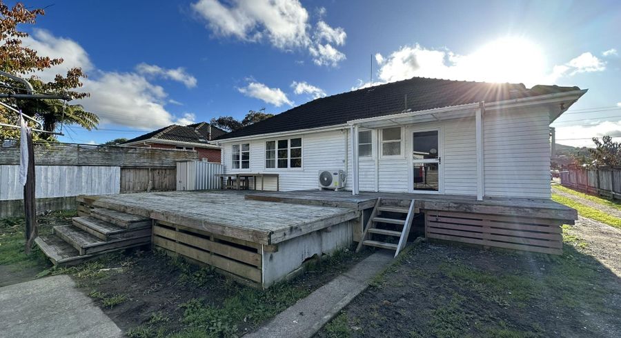  at 27 Shakespeare Avenue, Trentham, Upper Hutt, Wellington