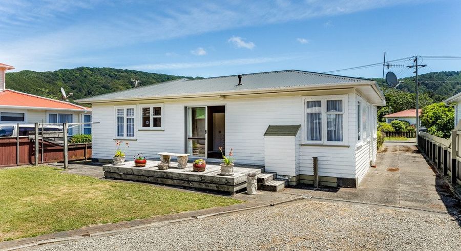  at 53 Peel Place, Wainuiomata, Lower Hutt, Wellington