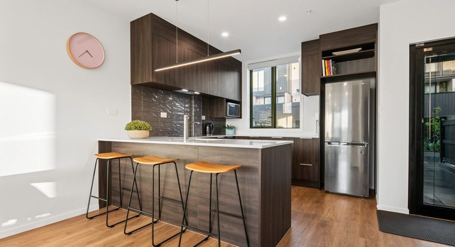  at 3/28 Pennant Street, Long Bay, North Shore City, Auckland